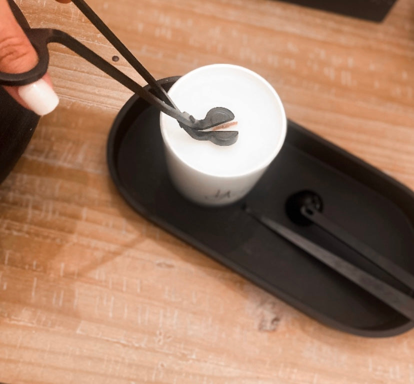 The Wick Trimmer